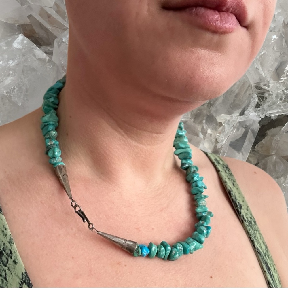 Vintage Turquoise Necklace (19") - Picture 3 of 3